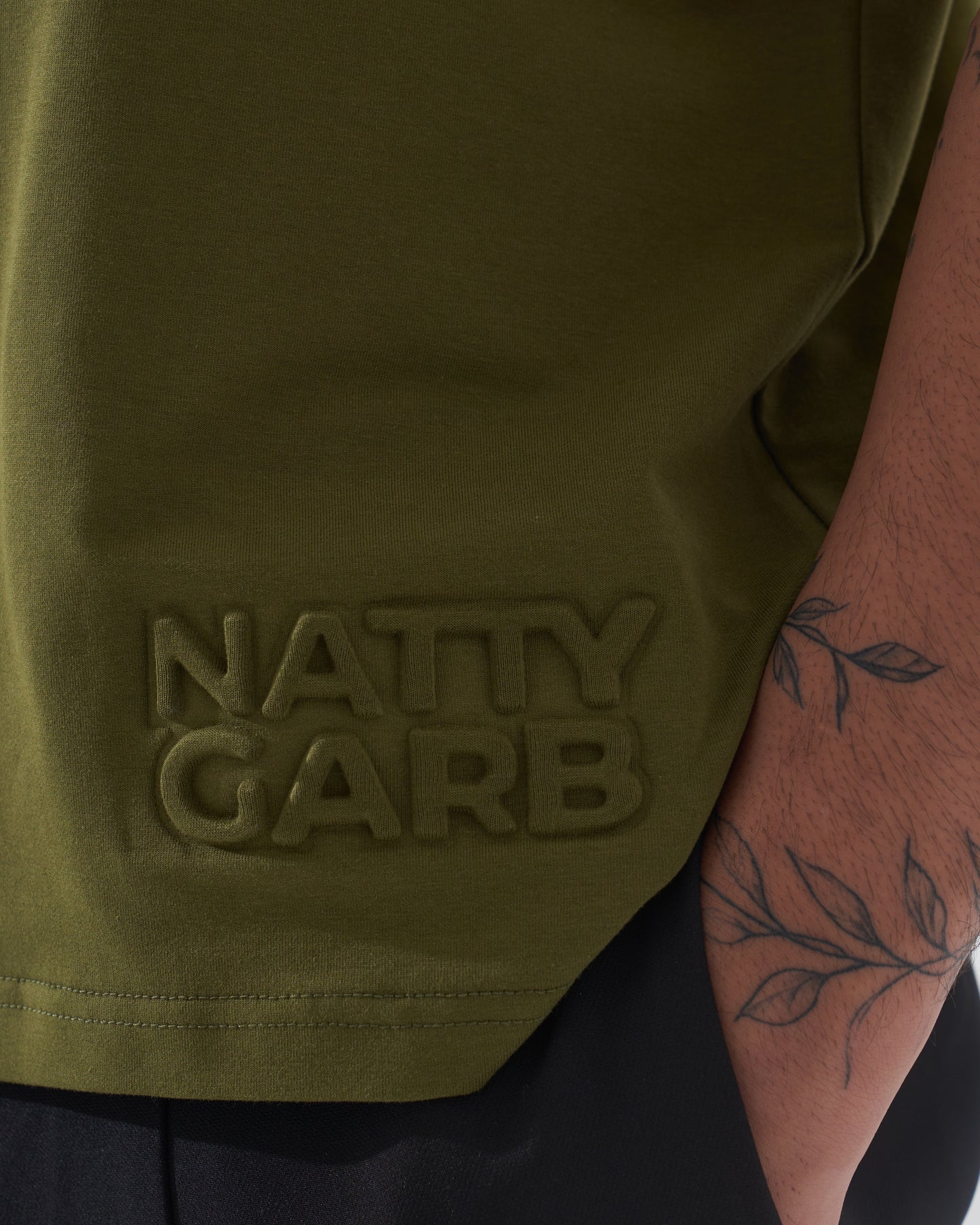 BASIC : OLIVE GREEN