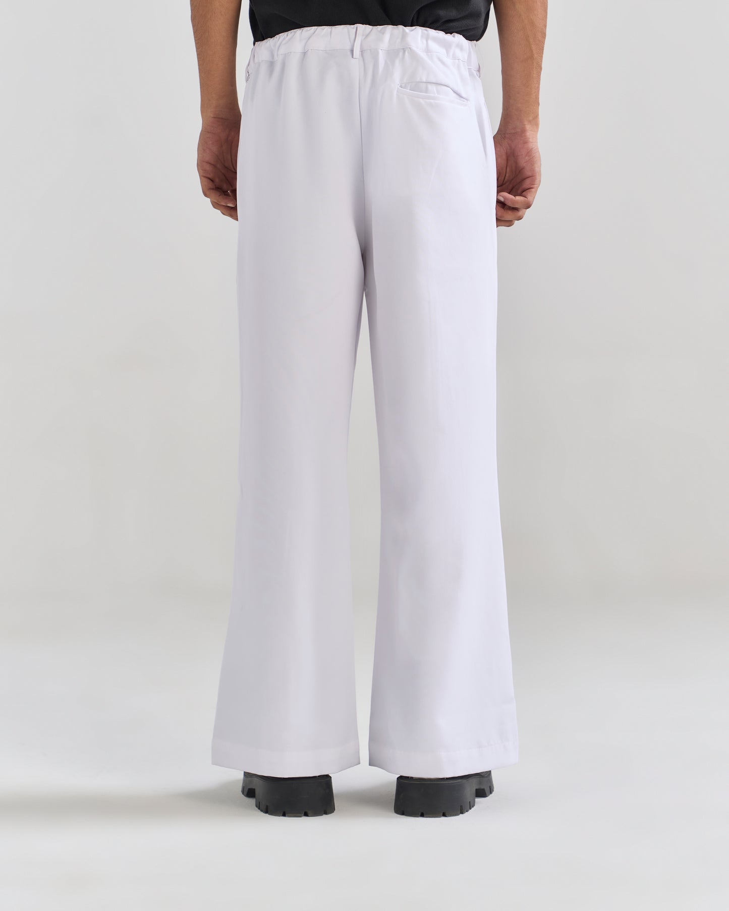 HEART LINKS TROUSER (WHITE)