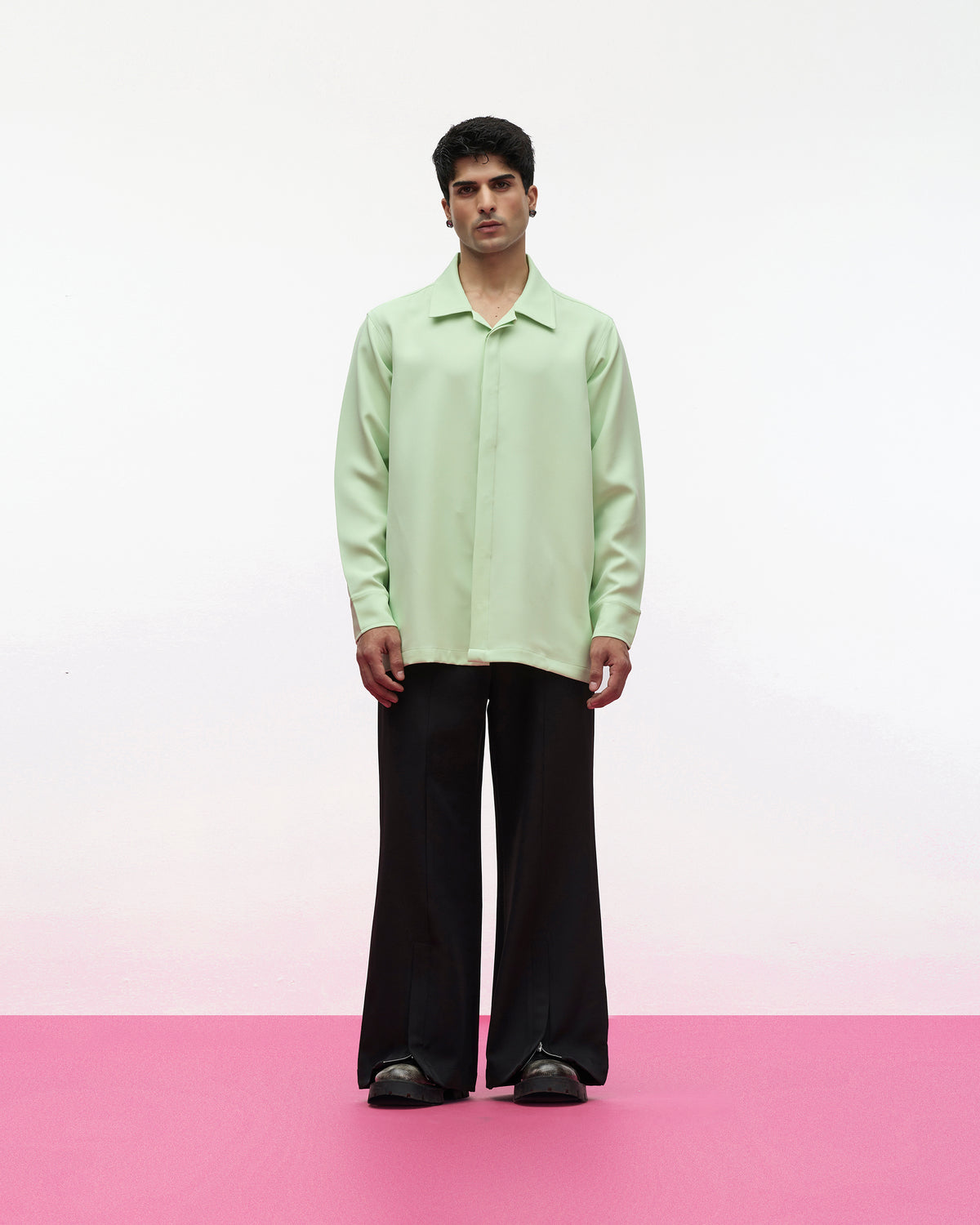 NATTY EMBLEM SHIRT (GREEN)