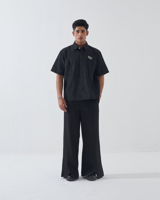 CRINKLED BLACK SHIRT