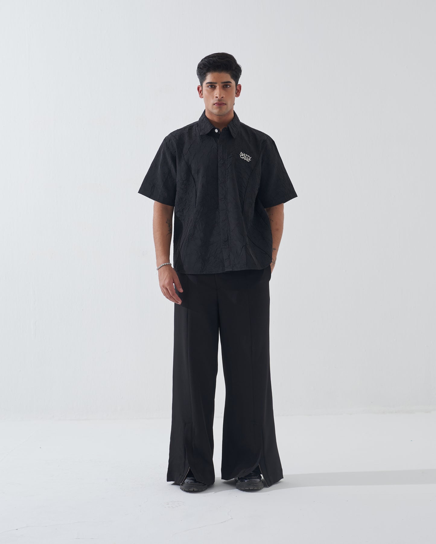 CRINKLED BLACK SHIRT