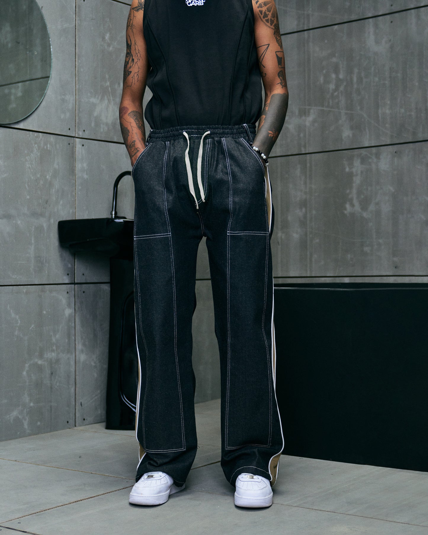 BB STRIPED DENIM (CHARCOAL GREY)