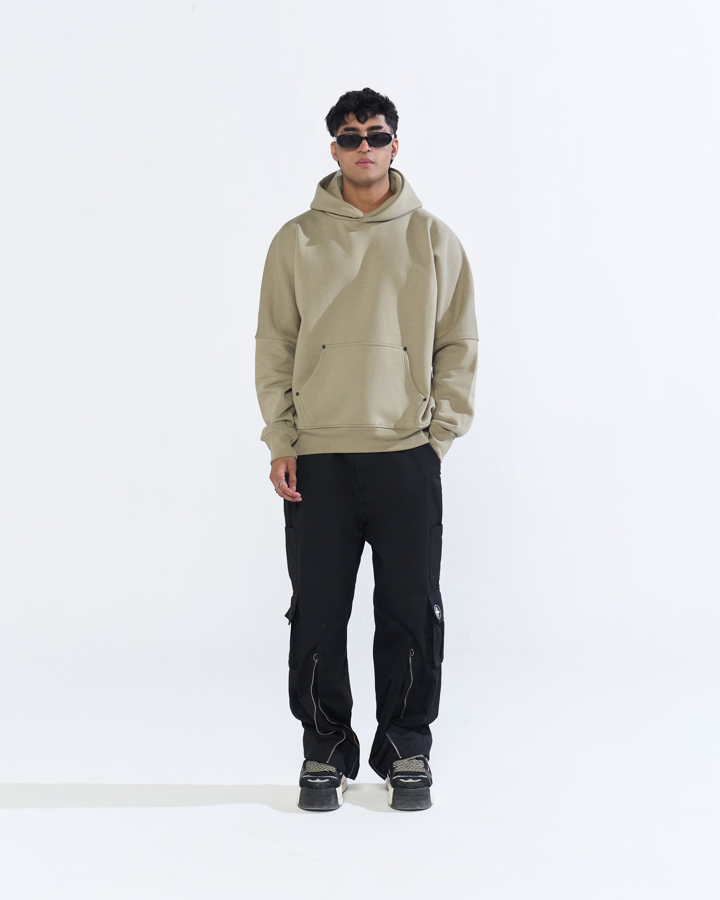 SIGNATURE HOODIE (PISTA GREEN)