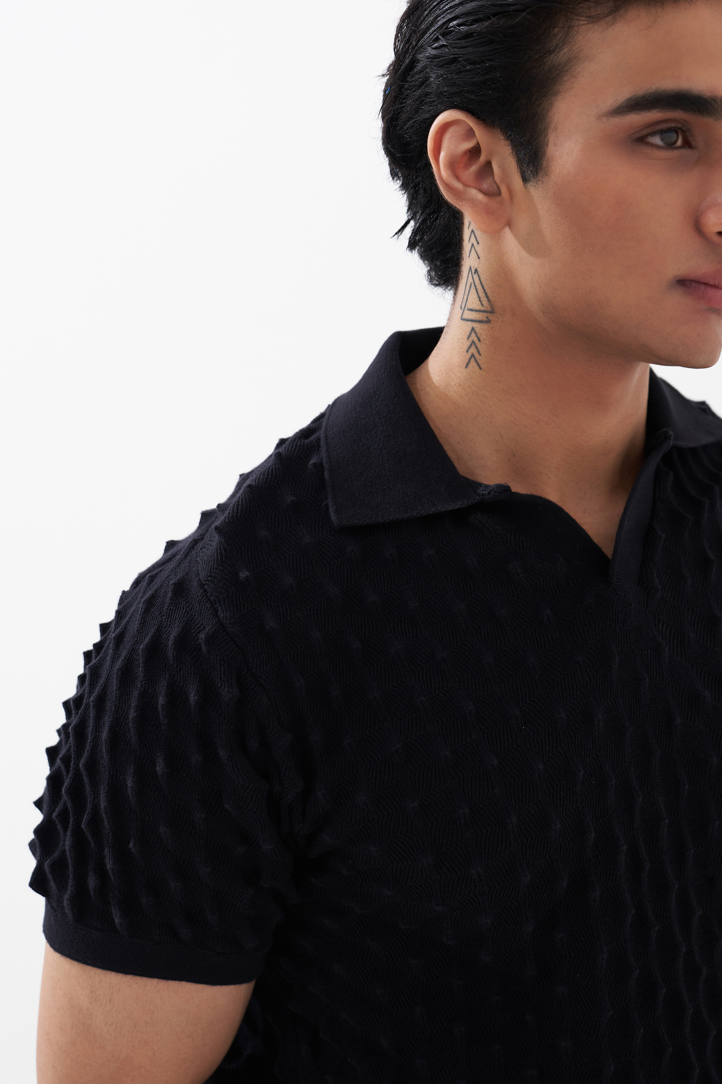 SPIKEY POLO (VANTA BLACK)