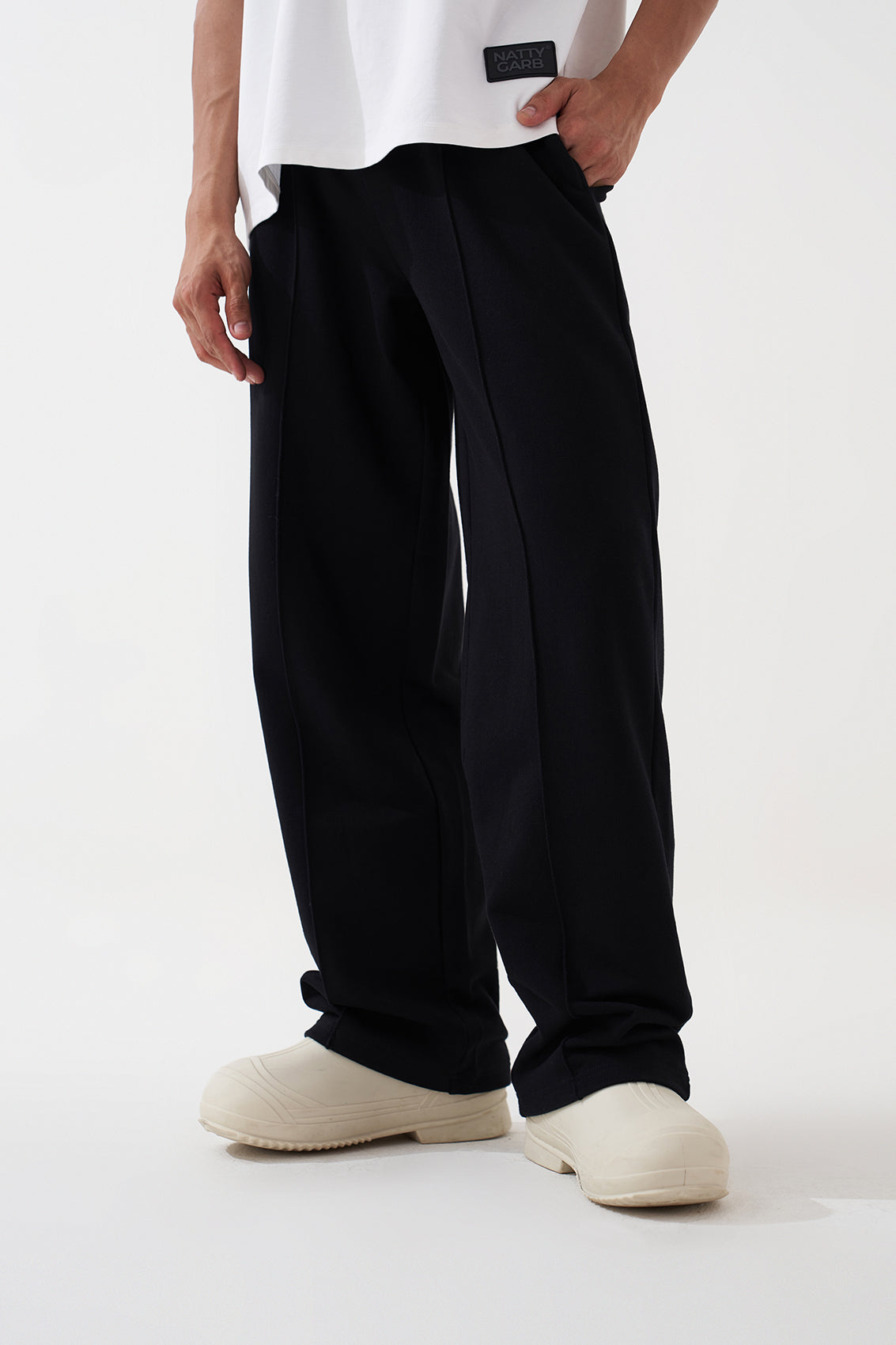 SIGNATURE NG JOGGER 2.0 (WHITE)